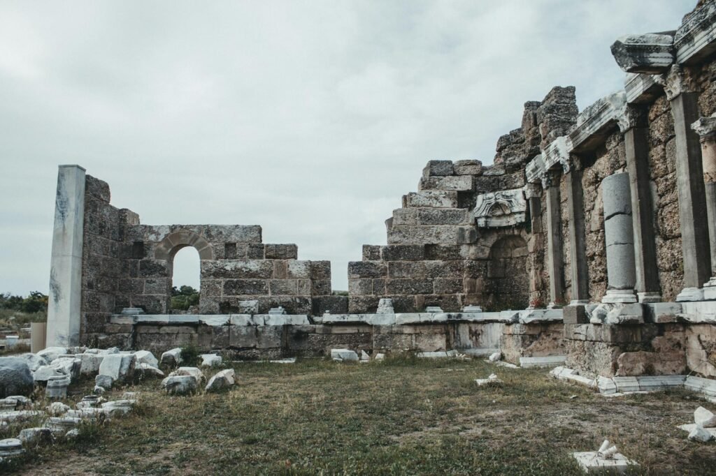 10 Essential Ancient Discoveries You Can Explore with Timemap.org Interactive History