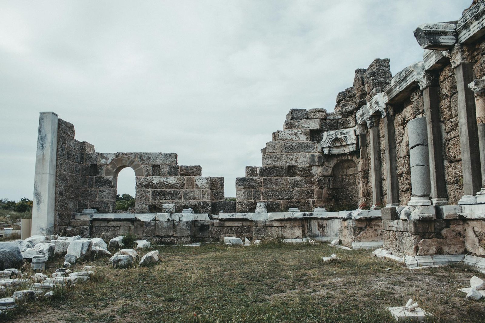 10 Essential Ancient Discoveries You Can Explore with Timemap.org Interactive History