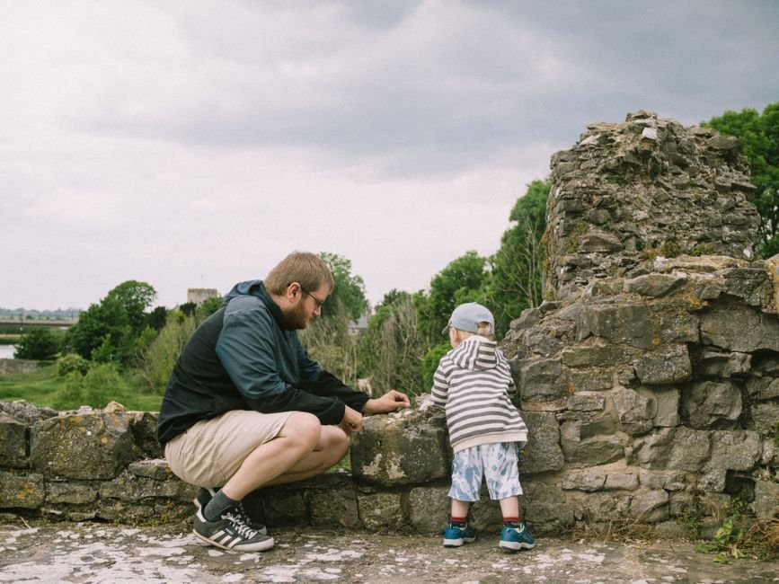 Best History Gifts Under $20 CAD for Father’s Day 2026