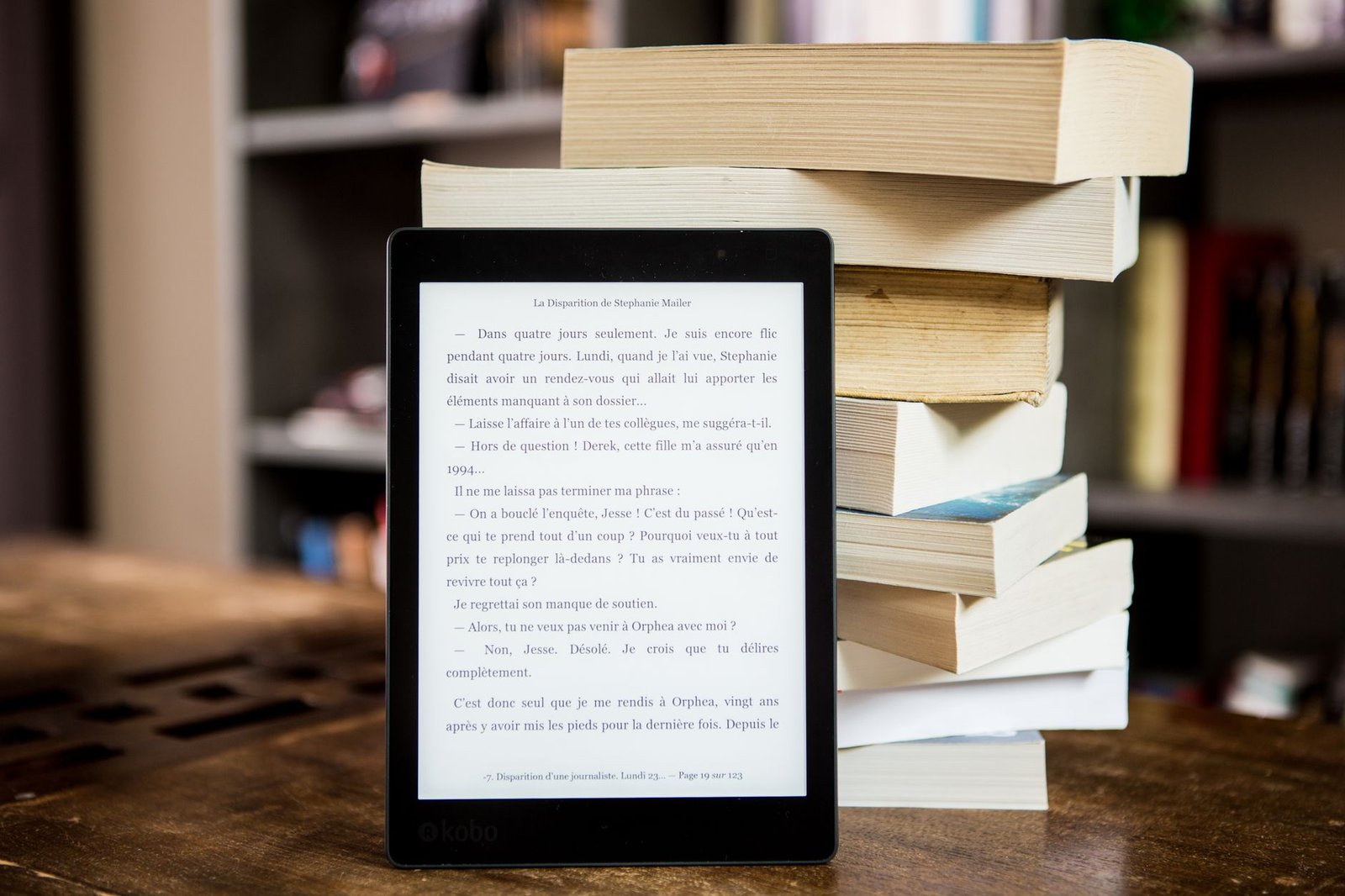Best E-Readers for History Buffs in 2026: Kindle Paperwhite, Colorsoft, and Scribe Compared