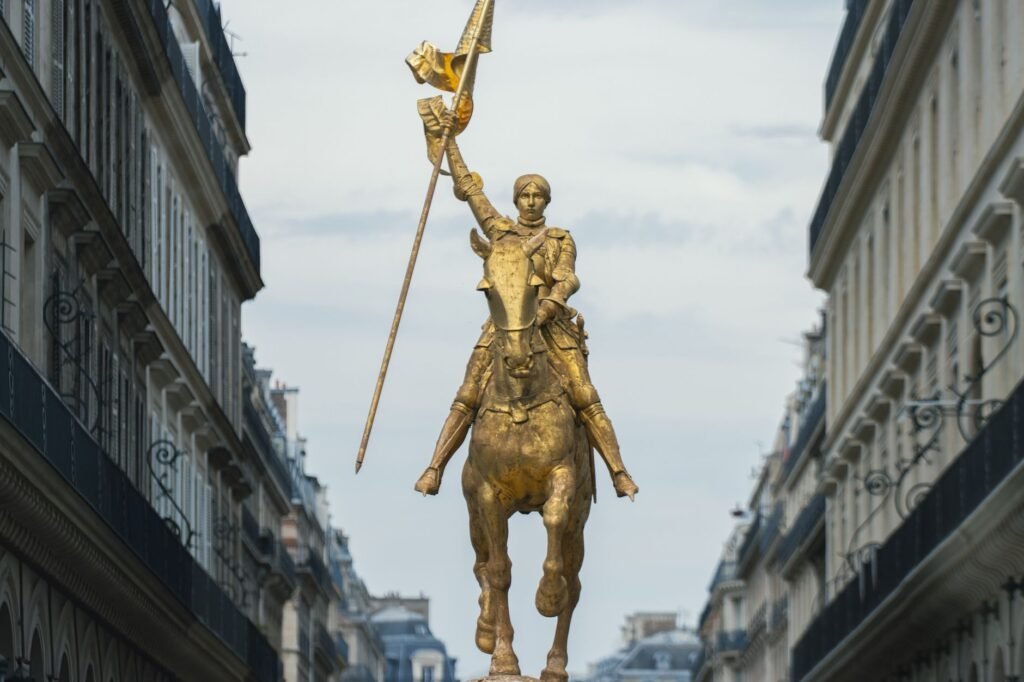 Joan of Arc: The Teenage Girl Who Led France to Victory